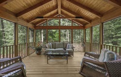 545 Leisure Lee Rd, Lee, MA 01238