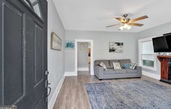 8 S Hughes, Rome, GA 30165