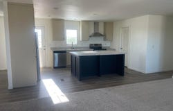 8493 Huggins Drive, Show Low, AZ 85901