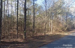 King Road, Henderson, NC 27537