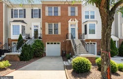 43150 KATAMA SQUARE, CHANTILLY, VA 20152