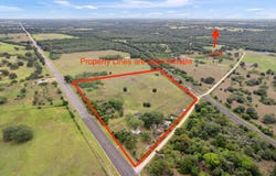 10843 Us Highway 90 W, Harwood, TX 78632