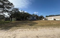 1203 Ruby Allen, ROCKPORT, TX 78382