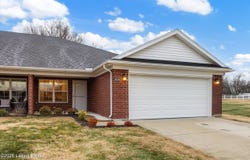 6713 Eagle Wood Dr, Louisville, KY 40272