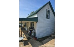 20632 Seals Road, Versailles, MO 65084
