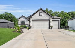 18235 NW 127th Street, Platte City, MO 64079