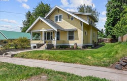 307 E NORTH St, Enterprise, OR 97828