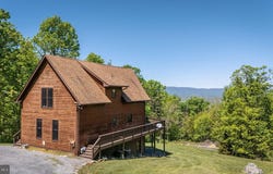 267 TOMAHAWK LANE, EDINBURG, VA 22824