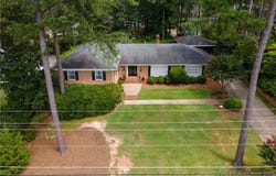 125 Northview Drive, Fayetteville, NC 28303