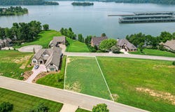 15848 Lighthouse Pointe Drive, Lenoir City, TN 37772