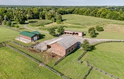 411 Paddock Lane, Simpsonville, KY 40067