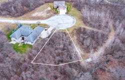 10820 Bridgewater Court, Crown Point, IN 46307
