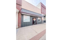 406 W. Locust Ave., Plainview, NE 68769