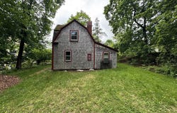 54 Plymouth St, East Bridgewater, MA 02333