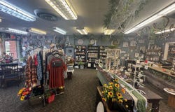 632 6th St, Pawnee City, NE 68420