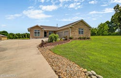 1432 Sawmill Rd., Crossville, TN 38555