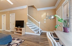 101 Wood Lake, Athens, GA 30606