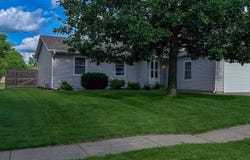 2318 Osage Drive, Champaign, IL 61821
