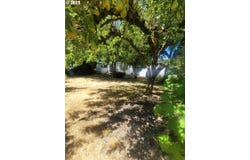 13651 WISTERIA DR, Aurora, OR 97002