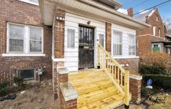 24 Tennyson Street, Highland Park, MI 48203