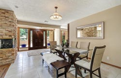 338 WHITE OAKS Drive NE, Albuquerque, NM 87122