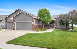2209 E Dory St, Goddard, KS 67052-8644