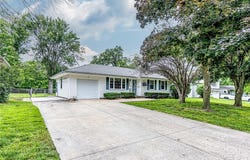 605 Green Street, Lee's Summit, MO 64063