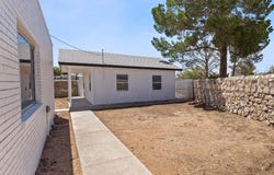 1579 Wanda Court, Horizon City, TX 79928