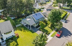 5 Bradford Rd, East Brunswick Twp., NJ 08816-4303