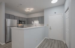 801 N Mclean Boulevard, Elgin, IL 60123