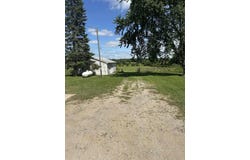 4717 Butterfield Road, Hudson, IA 50643