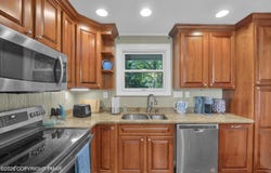98 Skye Drive, Lake Harmony, PA 18624