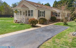 5542 Dilly-E Lane, Gloucester, VA 23061