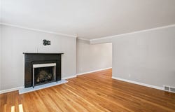 6833 Meade St, Point Breeze, PA 15208