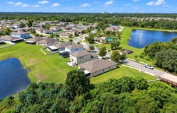 10017 CARAWAY SPICE Avenue, RIVERVIEW, FL 33578