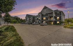 3167 Blairview Pkwy SE 201, Kentwood, MI 49512