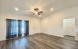 48 MAPLE Drive, OCKLAWAHA, FL 32179
