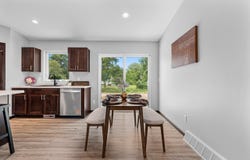 2662 LAWRENCE Lane, NEENAH, WI 54956