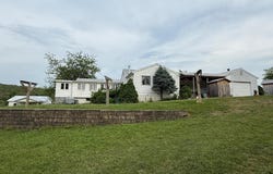 37 LA BAER LANE, NEW CREEK, WV 26743