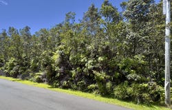 12TH ST, Volcano, HI 96785