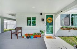 1595 NE 174th St, North Miami Beach, FL 33162