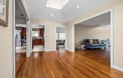 45 Poplar Drive, East Hills, NY 11576