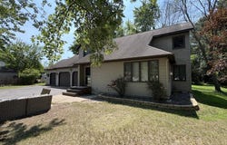 1007 W 3RD STREET, Nekoosa, WI 54457