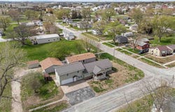 317 S Walnut St, Wilton, IA 52778