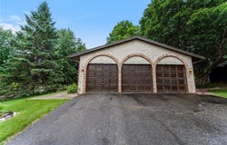 3820 Linden Circle, Chanhassen, MN 55331