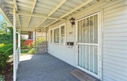 1829 Sinclair Street, Fort Wayne, IN 46808