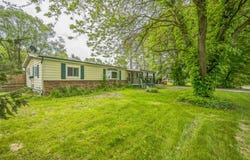 8054 N Gale Road, Otisville, MI 48463