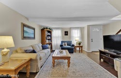 18 Pine Street, Keyport, NJ 07735