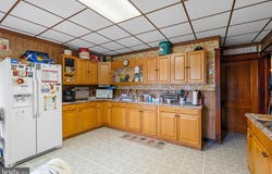30 MAIN STREET, MIDDLEPORT, PA 17953