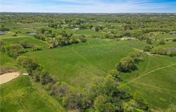 Rule Lane, Smithville, MO 64089